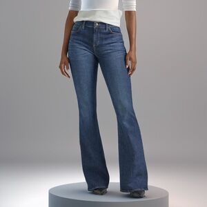 Lee woman’s legendary mod rise flare Jean size 6 short